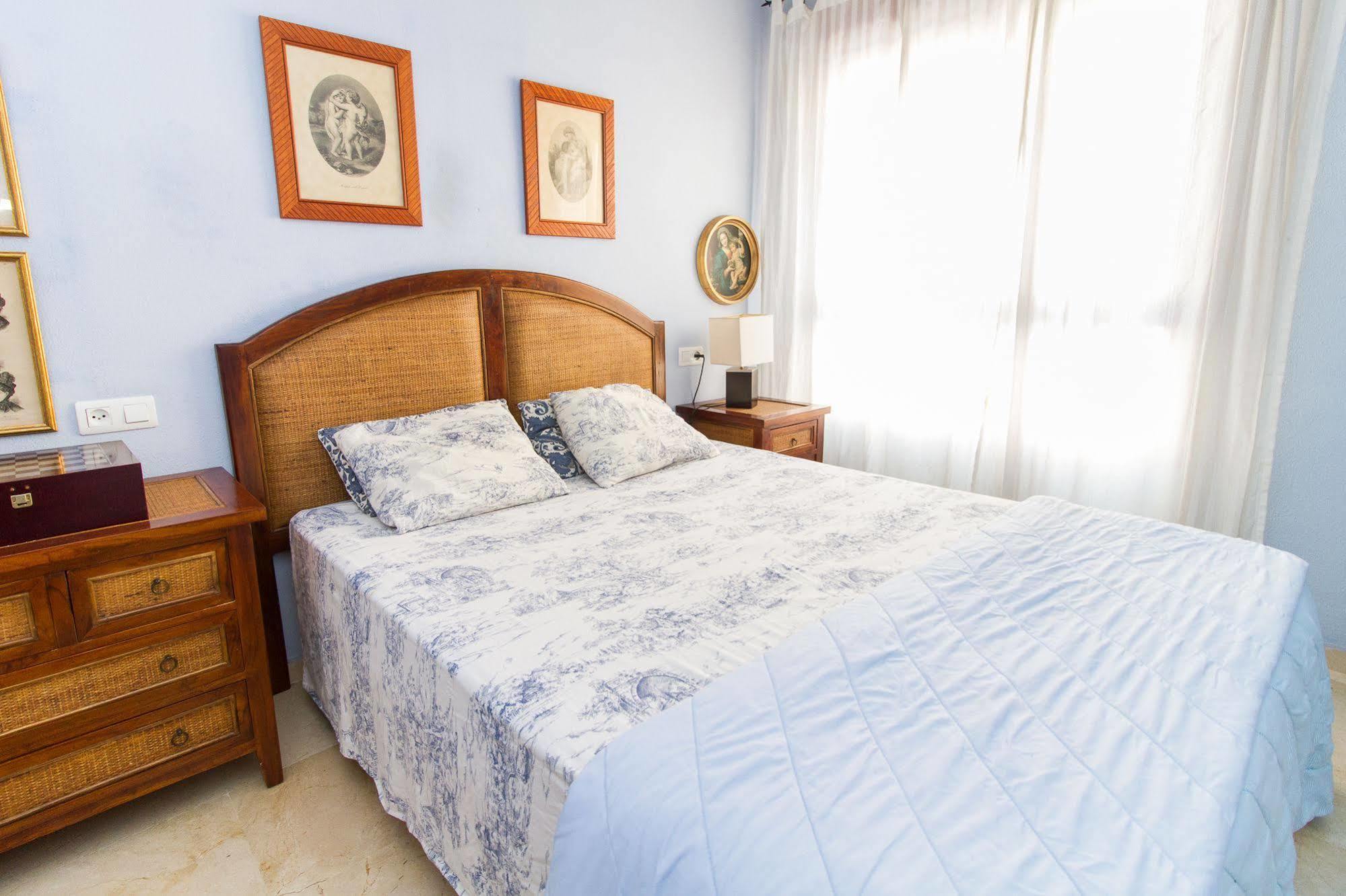Alfonso Reyes - Harbour Apartment Málaga